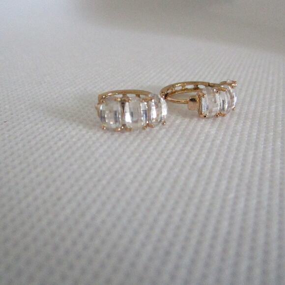 Gold Tone Huggie Hoop Earrings Baguette CZ Crystals Retro Style Hypoallergenic - Picture 6 of 17